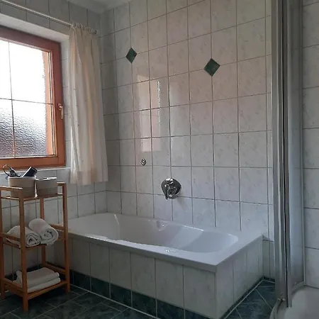 Гостевой дом Haus Gmahblick Ferienwonungen 4*