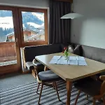 Haus Gmahblick Ferienwonungen 招待所