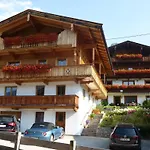 招待所 Haus Gmahblick Ferienwonungen