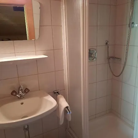 Haus Gmahblick Ferienwonungen 4*