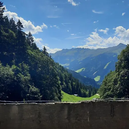 בית הארחה Haus Gmahblick Ferienwonungen