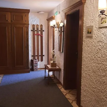 Haus Gmahblick Ferienwonungen 4* אלפבאך