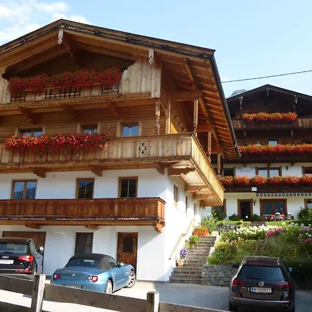 בית הארחה Haus Gmahblick Ferienwonungen