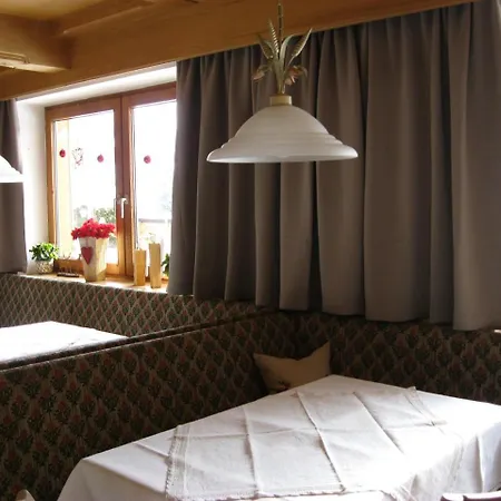 Guest house Haus Gmahblick Ferienwonungen Alpbach